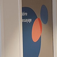 Fourniture & installation d'une signalétique intérieure - Distri (…)